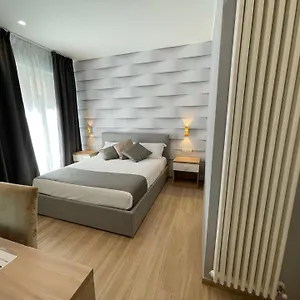 Martini 2 Guest house